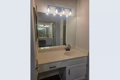 4710 58th Avenue N #106, Crystal, MN 55429 - Photo 17