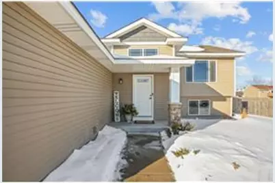 704 Fir Street SW, Isanti, MN 55040 - Photo 11