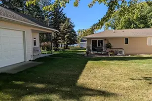 407 Park St, Fulda, MN 56131 - Photo 27