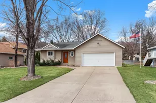 811 3rd Ave N, Sartell, MN 56377 - Photo 1