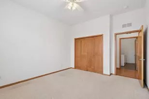 1244 County Rd D E, Maplewood, MN 55109 - Photo 13