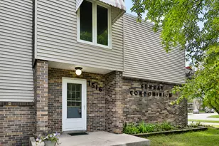 1516 19 1/2 Street S, Moorhead, MN 56560 - Photo 1