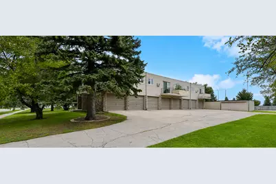 1516 19 1/2 Street S #6, Moorhead, MN 56560 - Photo 17