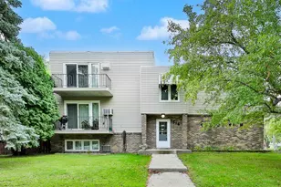 1516 19 1/2 Street S, Moorhead, MN 56560 - Photo 1