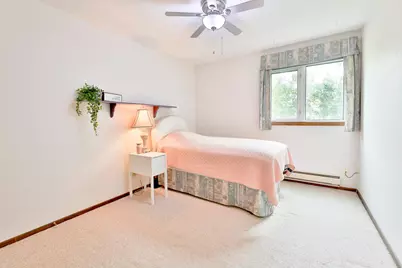 1516 19 1/2 Street S #6, Moorhead, MN 56560 - Photo 11