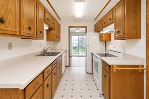 1516 19 1/2 Street S, Moorhead, MN 56560 - Photo 5