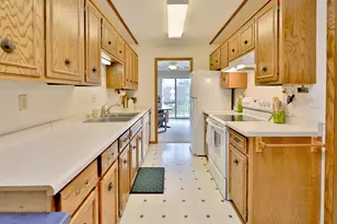 1516 19 1/2 Street S, Moorhead, MN 56560 - Photo 5