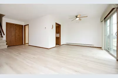 1516 19 1/2 Street S #6, Moorhead, MN 56560 - Photo 5
