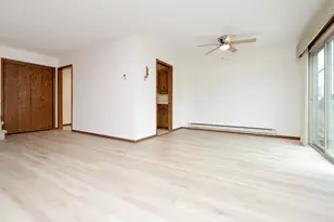 1516 19 1/2 Street S, Moorhead, MN 56560 - Photo 5