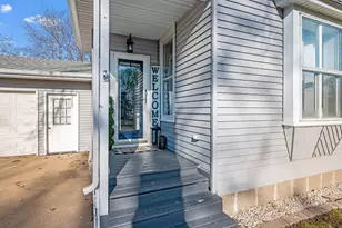 1452 5th Ave, Windom, MN 56101 - Photo 3