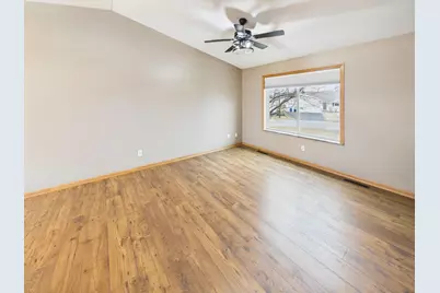 619 N Hackberry Drive N, Saint Joseph, MN 56374 - Photo 9