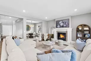 6373 Apple Ct, Inver Grove Heights, MN 55077 - Photo 3