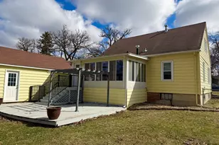 1402 S Broadway Ave, Albert Lea, MN 56007 - Photo 3