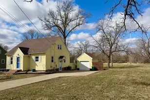 1402 S Broadway Ave, Albert Lea, MN 56007 - Photo 1