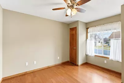 516 Marmik Circle, Hastings, MN 55033 - Photo 9