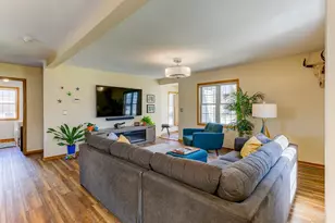 373 Locust St S, Prescott, WI 54021 - Photo 9