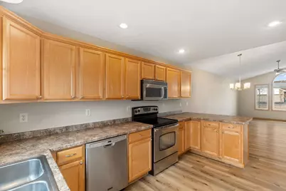 74 Stratford Way, Hudson, WI 54016 - Photo 9