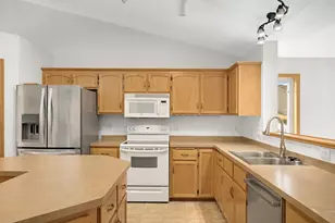 21153 Paso Fino Cir N, Forest Lake, MN 55025 - Photo 3