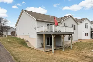 21153 Paso Fino Cir N, Forest Lake, MN 55025 - Photo 19