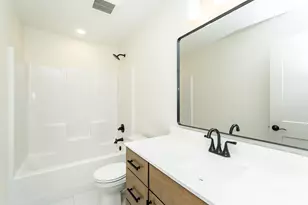 3435 Stonehedge Dr NE, Rochester, MN 55906 - Photo 25