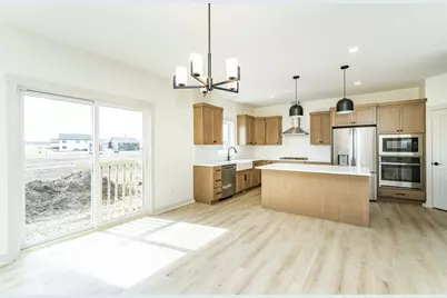 3435 NE Stonehedge Drive NE, Rochester, MN 55902 - Photo 9