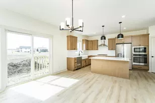 3435 Stonehedge Dr NE, Rochester, MN 55906 - Photo 9