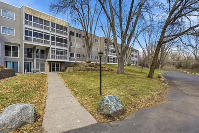 135 Viking Drive E #104, Little Canada, MN 55117 - Photo 43