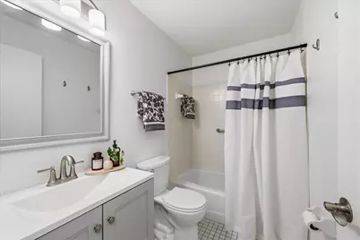 135 Viking Drive E #104, Little Canada, MN 55117 - Photo 17