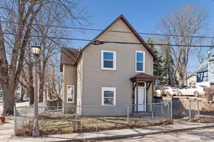 701 Desoto St, Saint Paul, MN 55130 - Photo 3