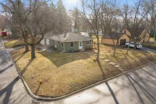 228 8th Ave N, Sauk Rapids, MN 56379 - Photo 1