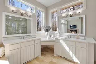 9401 Elm Ct, Prior Lake, MN 55372 - Photo 17