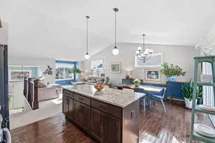 932 Forest Edge Dr, Jordan, MN 55352 - Photo 5