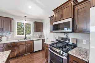 932 Forest Edge Dr, Jordan, MN 55352 - Photo 13