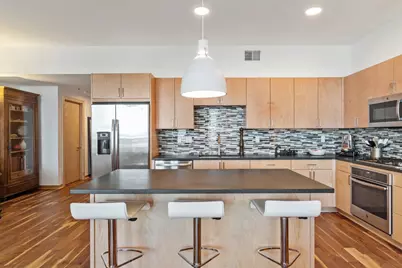 1240 S 2nd Street #424, Minneapolis, MN 55415 - Photo 9