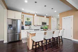 1013 Planters Path, Bayport, MN 55003 - Photo 11