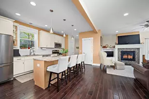 1013 Planters Path, Bayport, MN 55003 - Photo 9