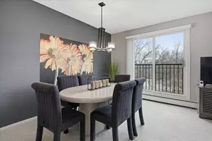 3412 Oak Ridge Rd, Hopkins, MN 55305 - Photo 7