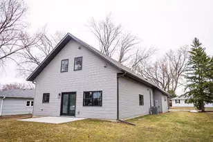 1609 25th St SE, Rochester, MN 55904 - Photo 3