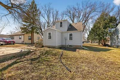 1373 Jefferson Street SE, Hutchinson, MN 55350 - Photo 25
