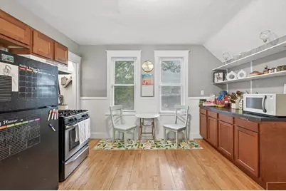 895 Rose Avenue E, Saint Paul, MN 55106 - Photo 7