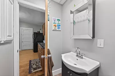 895 Rose Avenue E, Saint Paul, MN 55106 - Photo 19