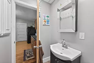 895 Rose Ave E, Saint Paul, MN 55106 - Photo 19