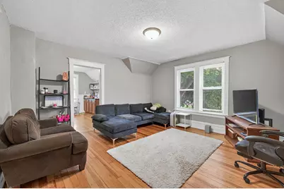 895 Rose Avenue E, Saint Paul, MN 55106 - Photo 5