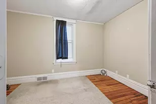 895 Rose Ave E, Saint Paul, MN 55106 - Photo 13