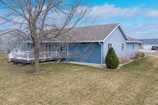 1221 Patricia Ct, Marshall, MN 56258 - Photo 57