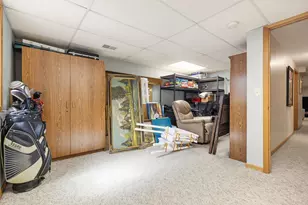 1221 Patricia Ct, Marshall, MN 56258 - Photo 33