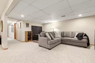 1221 Patricia Ct, Marshall, MN 56258 - Photo 45