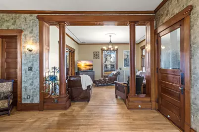 930 3rd Avenue, Eau Claire, WI 54703 - Photo 9