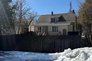 214 Main Ave S, Baudette, MN 56623 - Photo 3