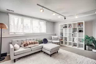 2221 Quebec Dr, Saint Louis Park, MN 55426 - Photo 25